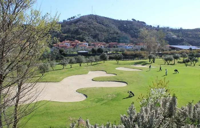 Nido Del Golf Albisola Superiore